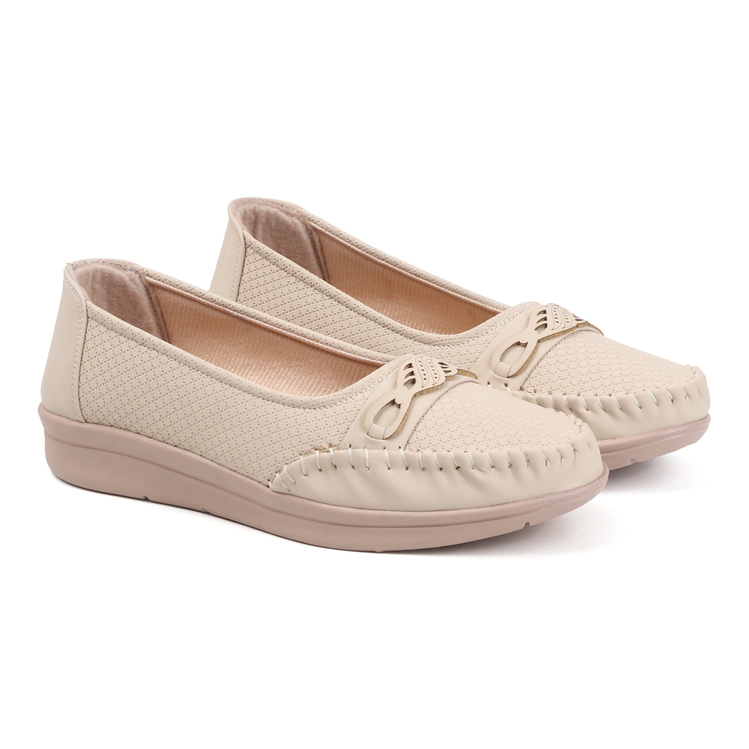 SHOECUBE COMFY 101 Beige Loafers - Lifestyle