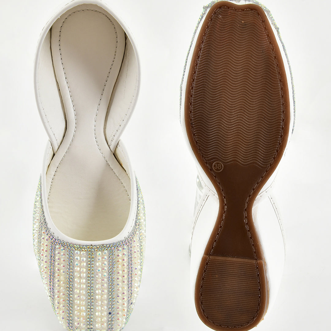 Planet Walk RANI 2137 White Flats - Extra