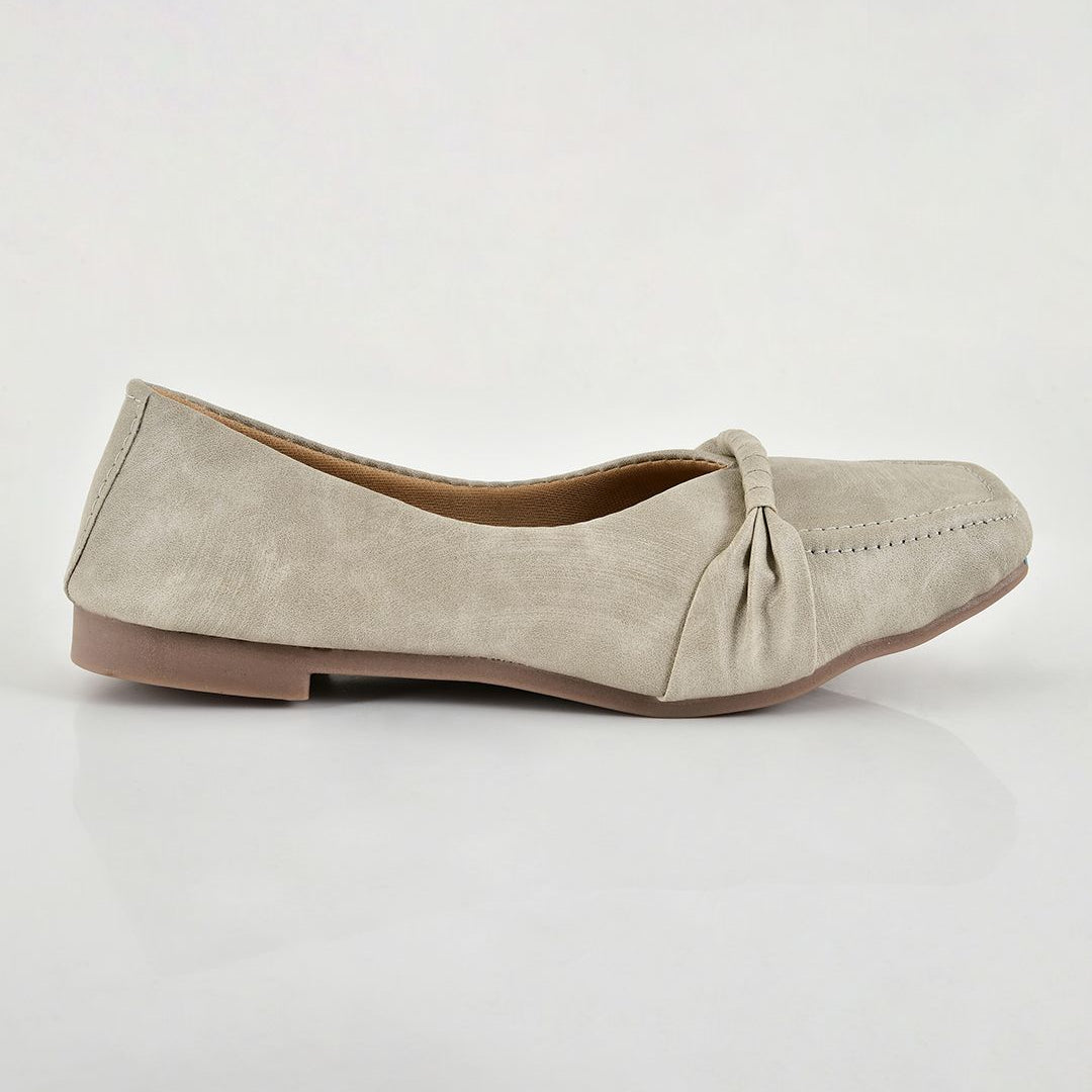 Planet Walk DAISY 2078 Cream Flats - Lifestyle