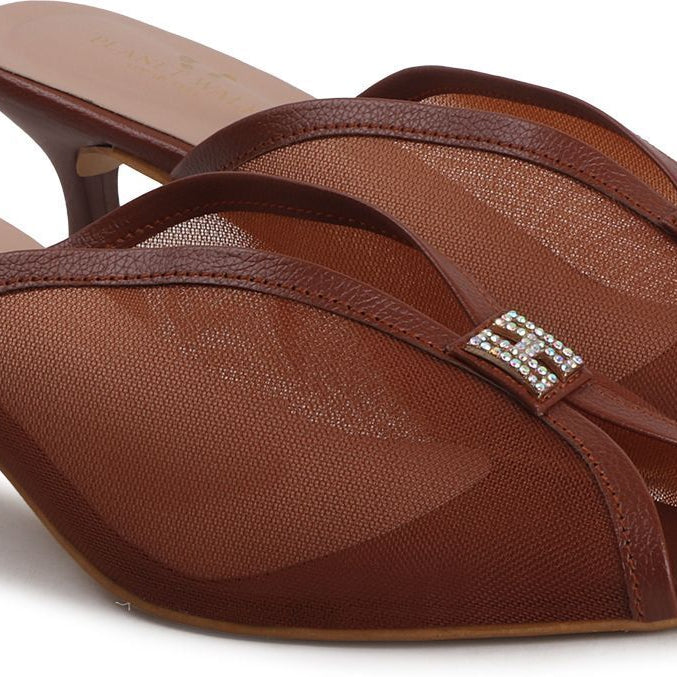 Planet Walk B65 Tan Heels - Detail