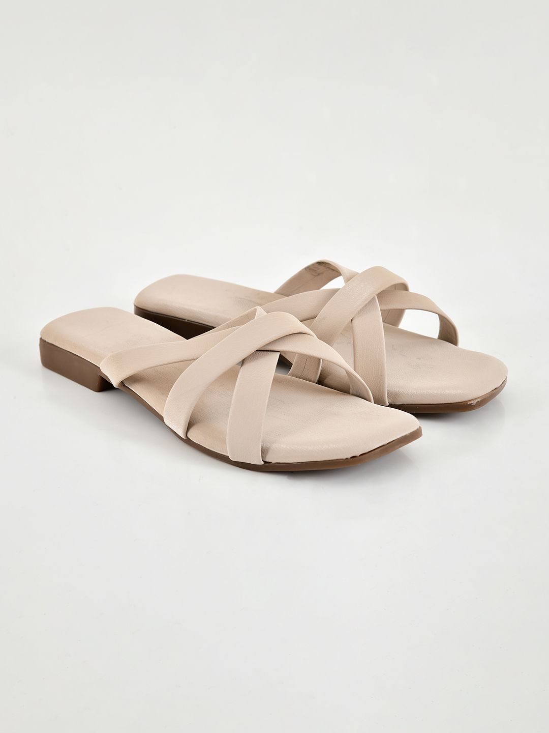 Planet Walk NORA 2107 Cream Flats - Detail