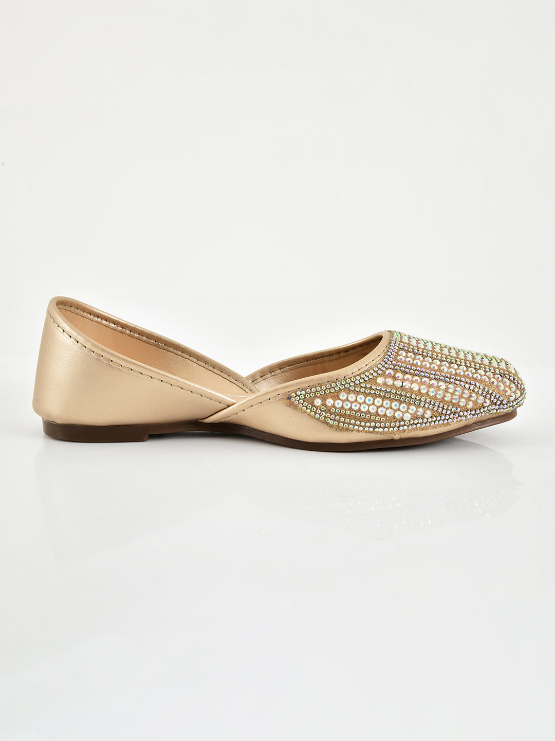 Planet Walk RANI 2137 Gold Flats - Lifestyle