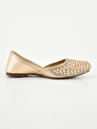 Planet Walk TARA 2138 Gold Flats - Lifestyle