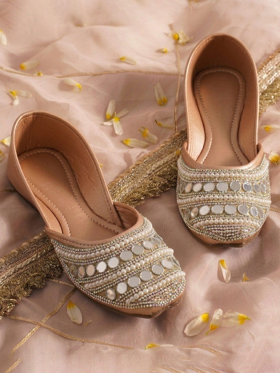 Planet Walk HEER 2116 Peach Flats - Main