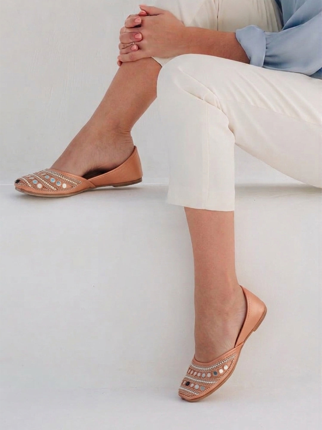Planet Walk HEER 2116 Peach Flats - Side