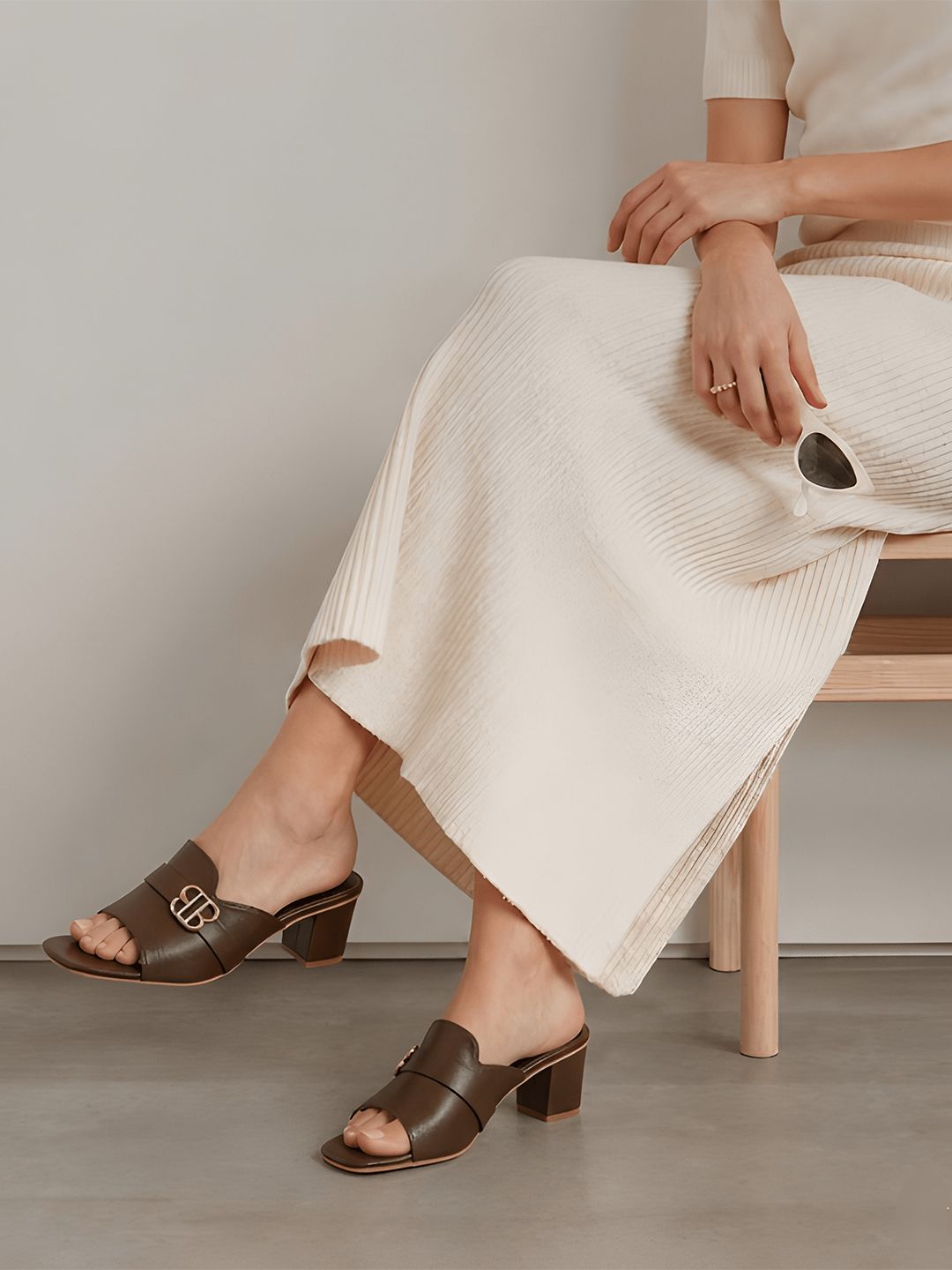 Planet Walk LILY 2154 Brown Heels - Side