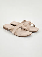 Planet Walk NORA 2107 Cream Flats - Detail